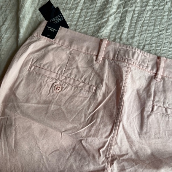 Abercrombie & Fitch Stretch Soft Pink Shorts - Picture 4 of 5